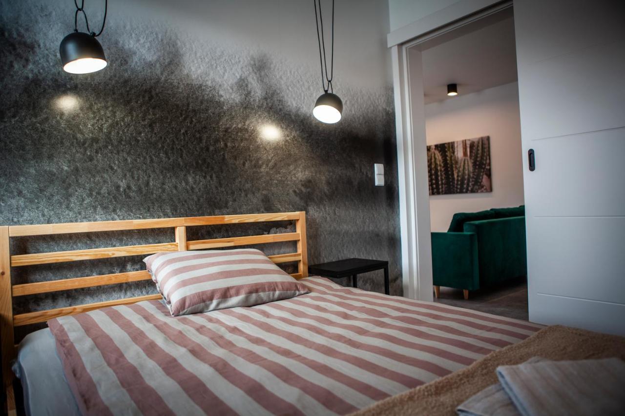 Luksusowy Apartament Nad Jeziorem Człuchów Екстериор снимка